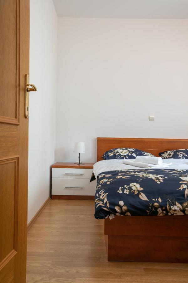 מאקרסקה Apartman Mar18 מראה חיצוני תמונה