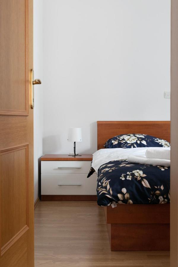 מאקרסקה Apartman Mar18 מראה חיצוני תמונה